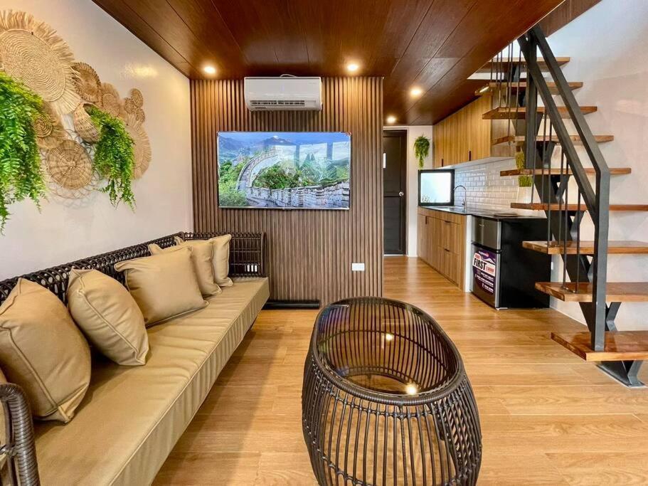 Hidden Haven Subic Villa W/ Infinity Pool エクステリア 写真